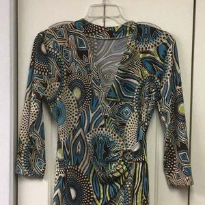 FAUX WRAP SLINKY TOP WITH RING CLOSURE L